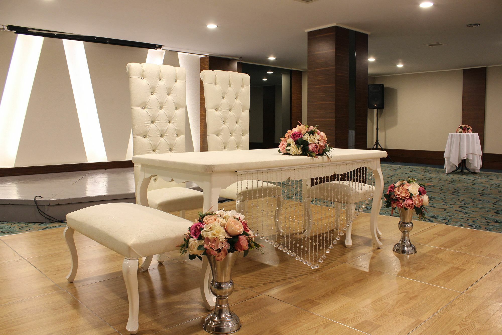 Eyuboglu Hotel Ankara Exteriör bild